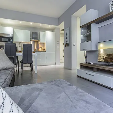 Apartment Dante 10 - Cosy Close Sea Nice