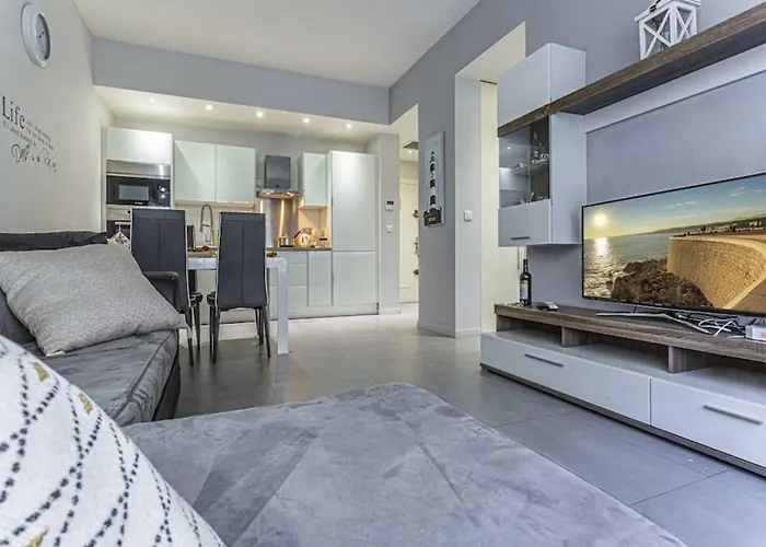 Apartmán Dante 10 - Cosy Close Sea Nice