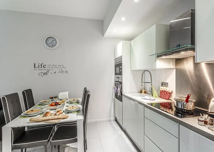 Dante 10 - Cosy Close Sea Apartamento *